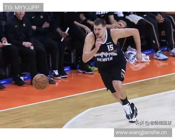 七年前的今天约基奇完美三双创下35分11板11助攻0失误的辉煌时刻