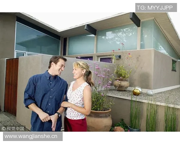 在餐厅偶遇梅西情侣选择不打扰坚守爱情信念