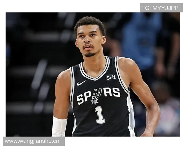 文班亚马揭幕战狂砍40分15板MVP概率飙升至19位列联盟第四