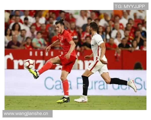 茹子楠因破坏对方单刀进攻被红牌罚下球队雪上加霜局势堪忧