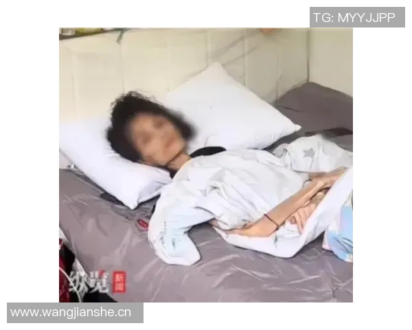 曼城女足前锋的前女友年仅27岁不幸遇车祸离世未系安全带引发关注